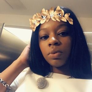 Meet your Posher, Candice